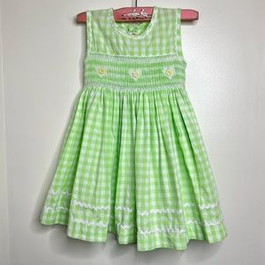 NKid Green White Gingham Smocked Dress Size 2Y Hearts Rick Rack Spring Easter